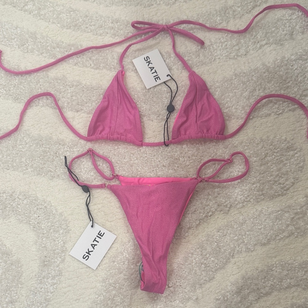Skatie Hot Pink Triangle String Bikini Set